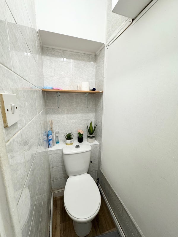 Room Bowditch in Greater London