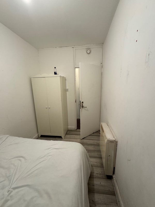 Room Bowditch in Greater London