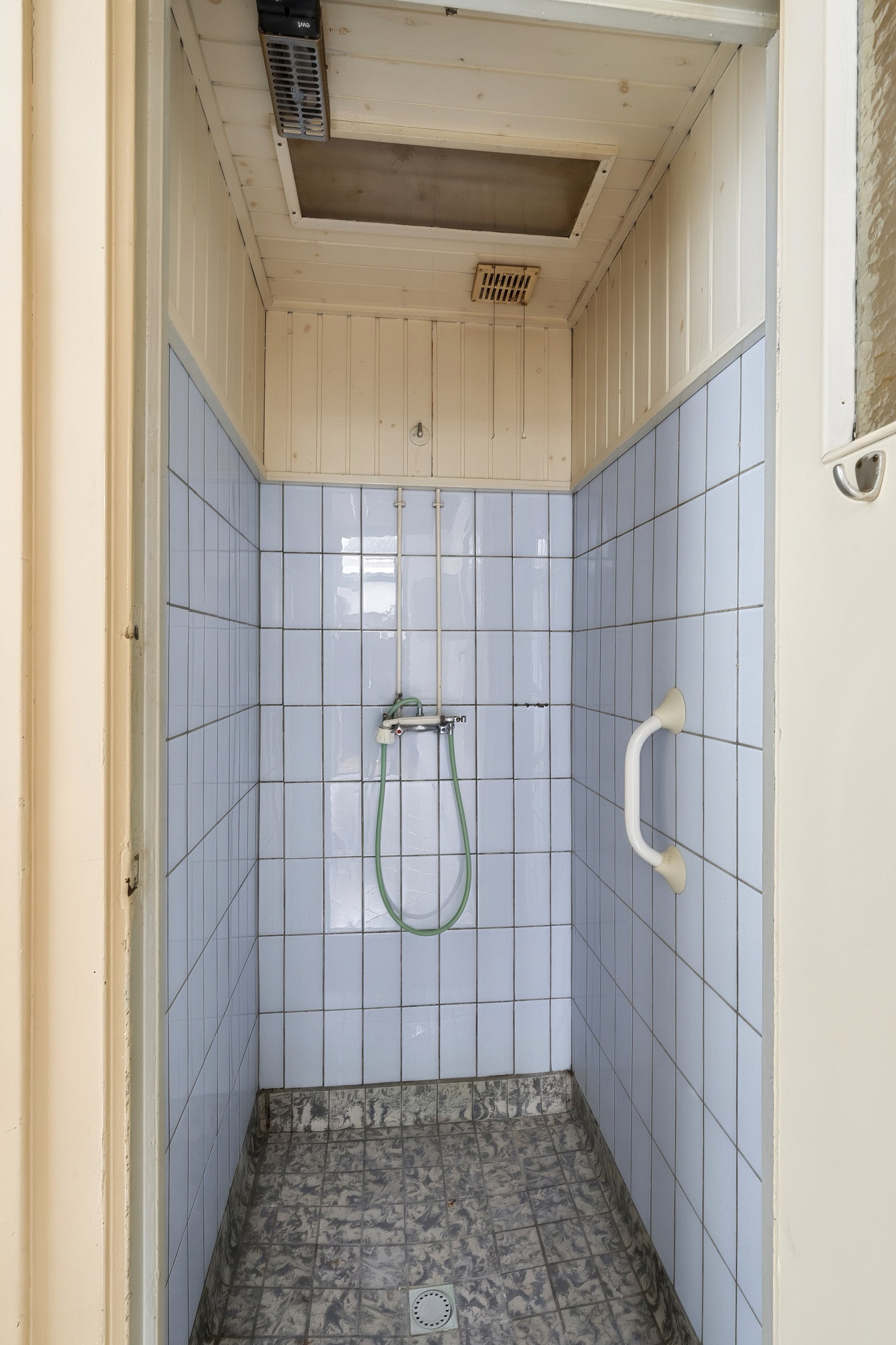 Tussenwoning te koop: Emmastraat 34, Vlaardingen