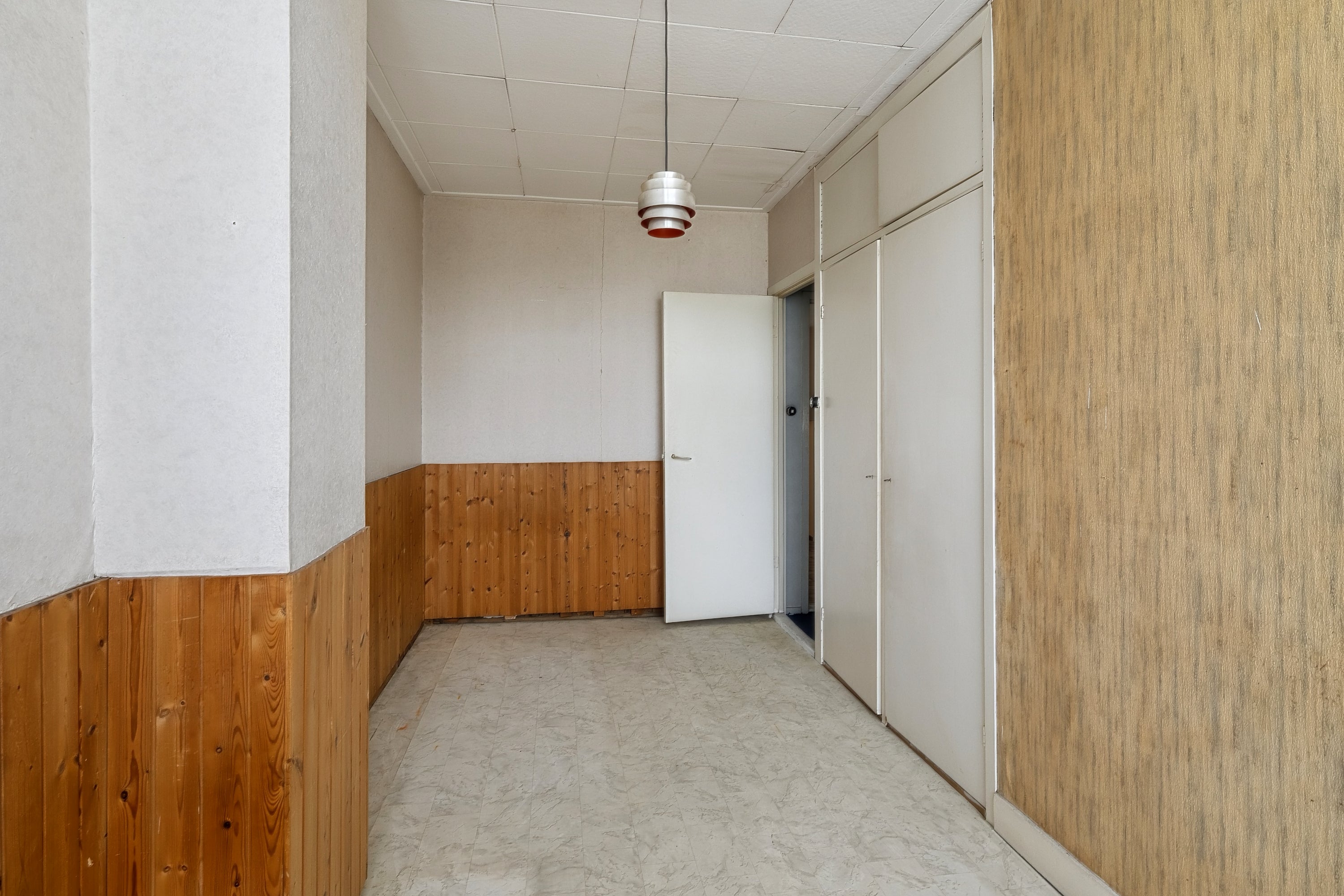 Tussenwoning te koop: Emmastraat 34, Vlaardingen