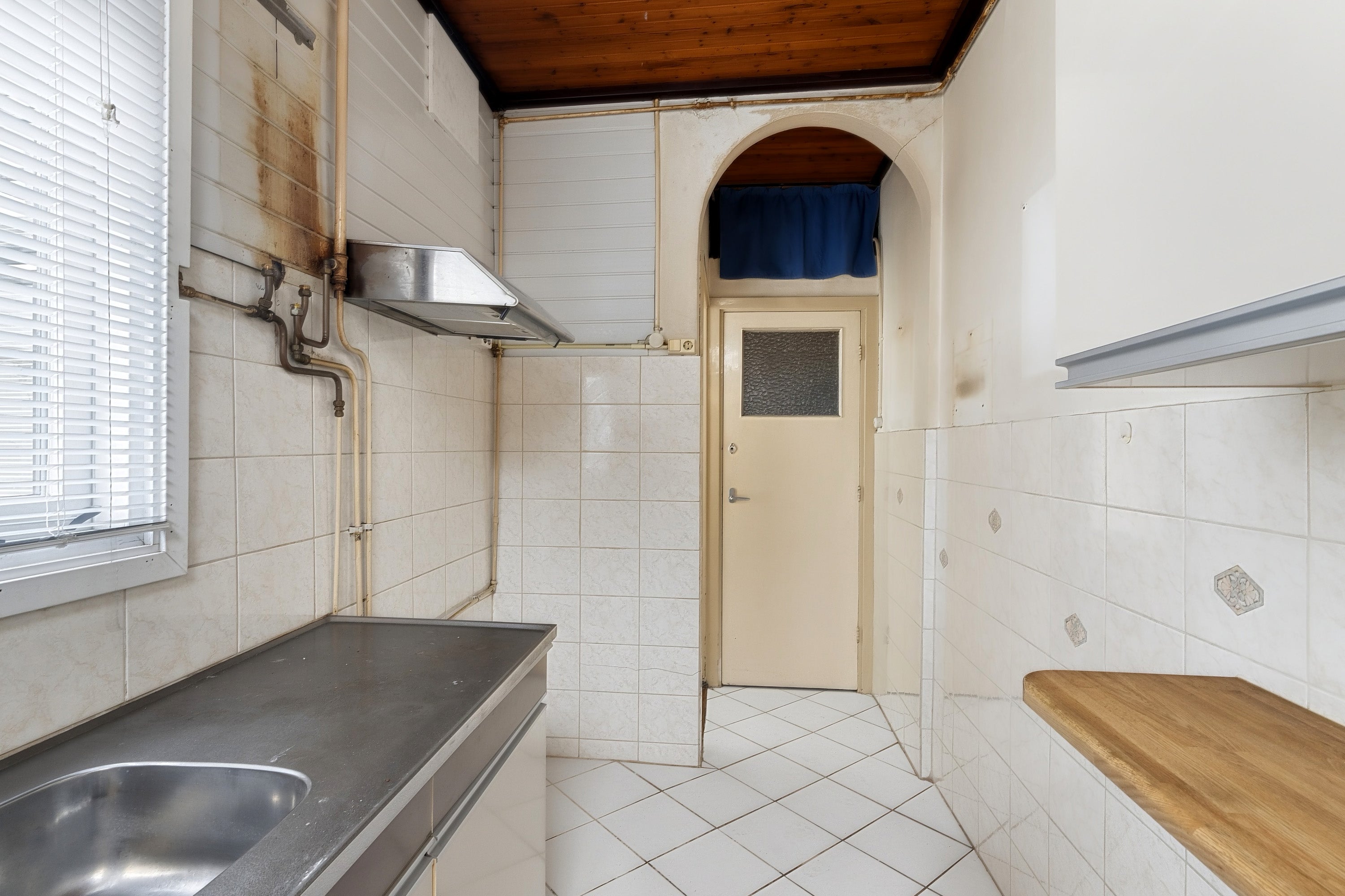 Tussenwoning te koop: Emmastraat 34, Vlaardingen