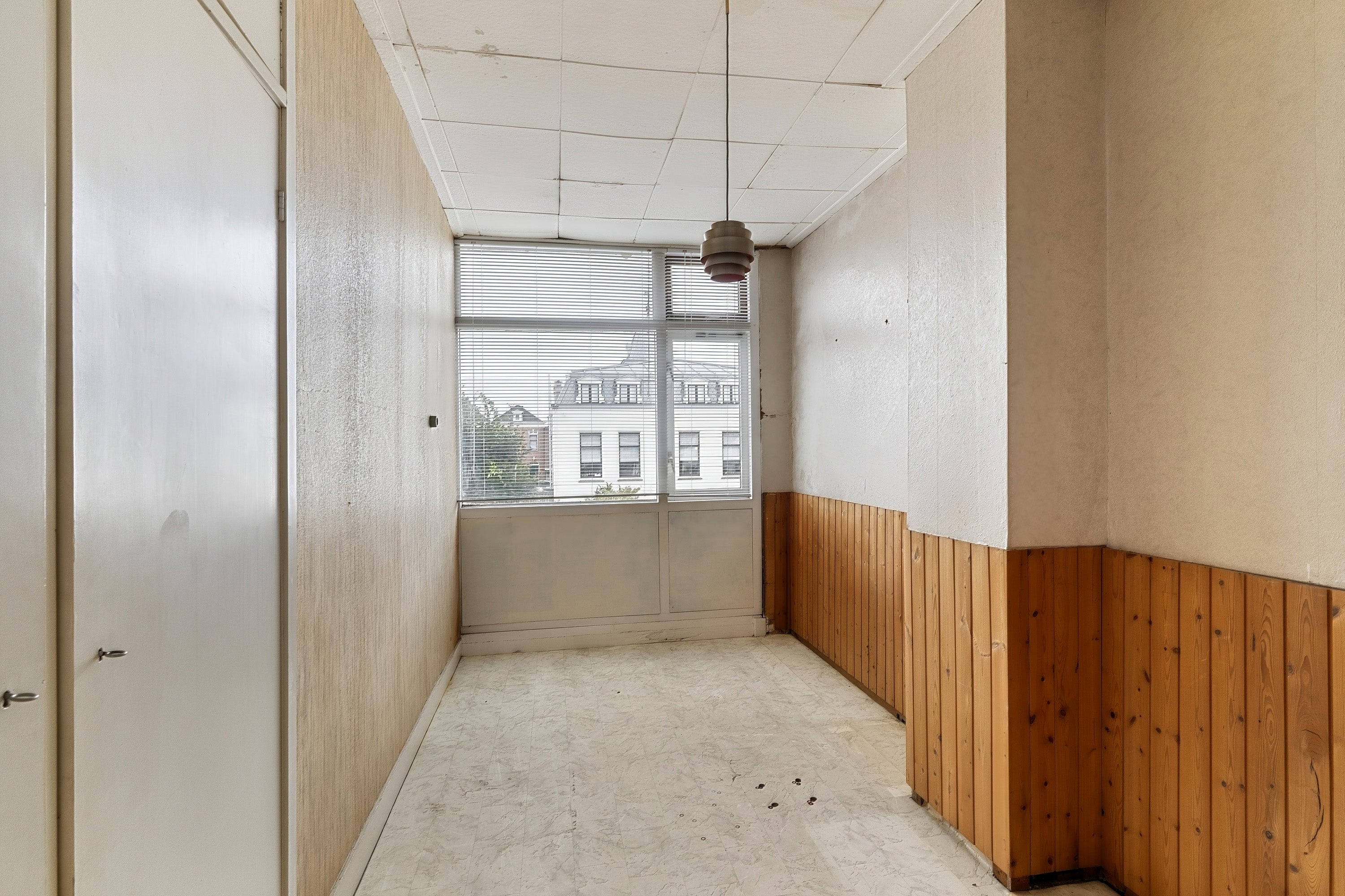 Tussenwoning te koop: Emmastraat 34, Vlaardingen