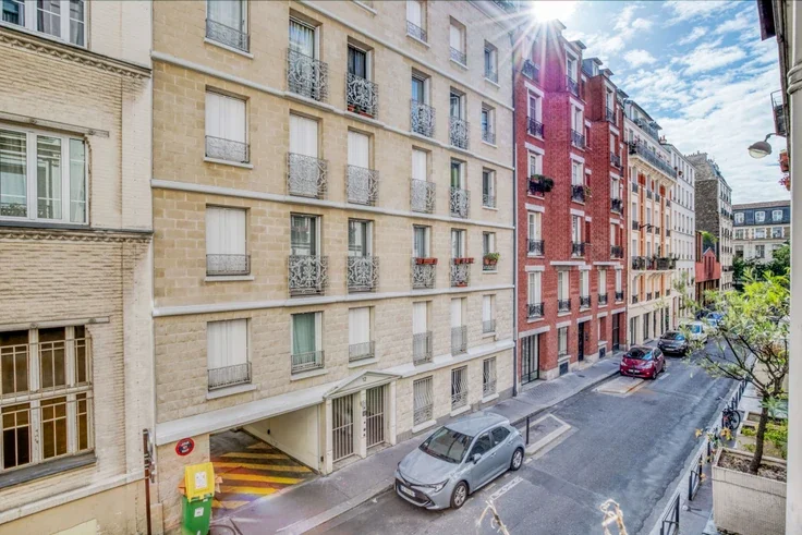 Appartement Rue Tesson à Paris