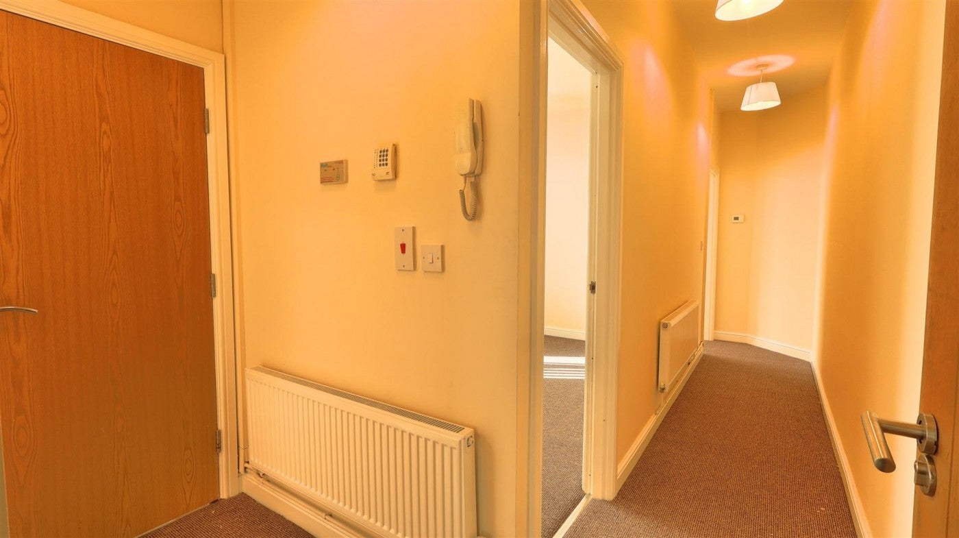 Flat Eccleston Street in St Helens