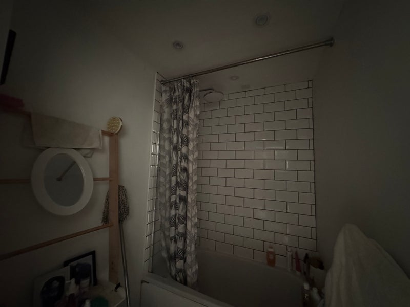 Room King's Road in City of Edinburgh