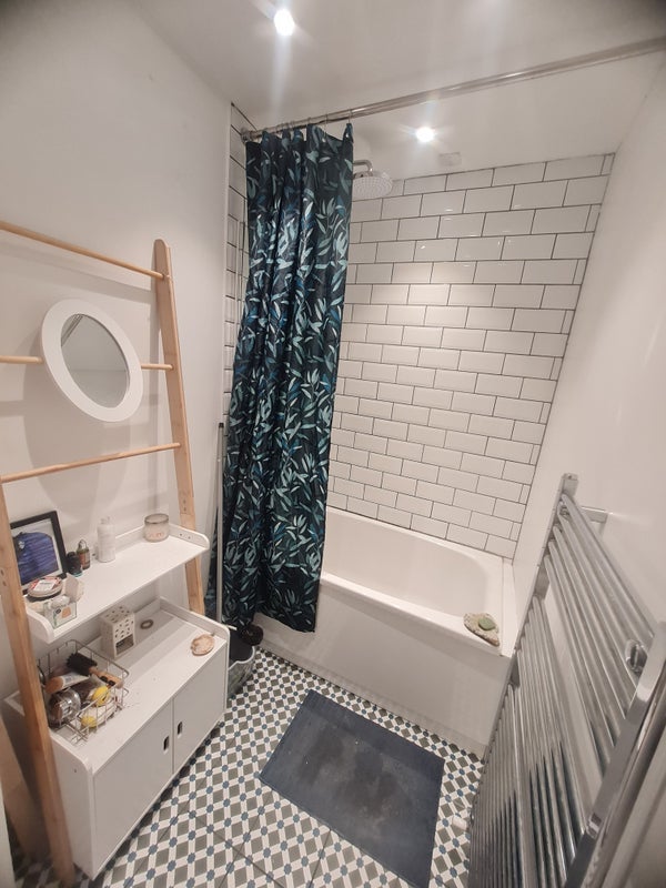 Room King's Road in City of Edinburgh