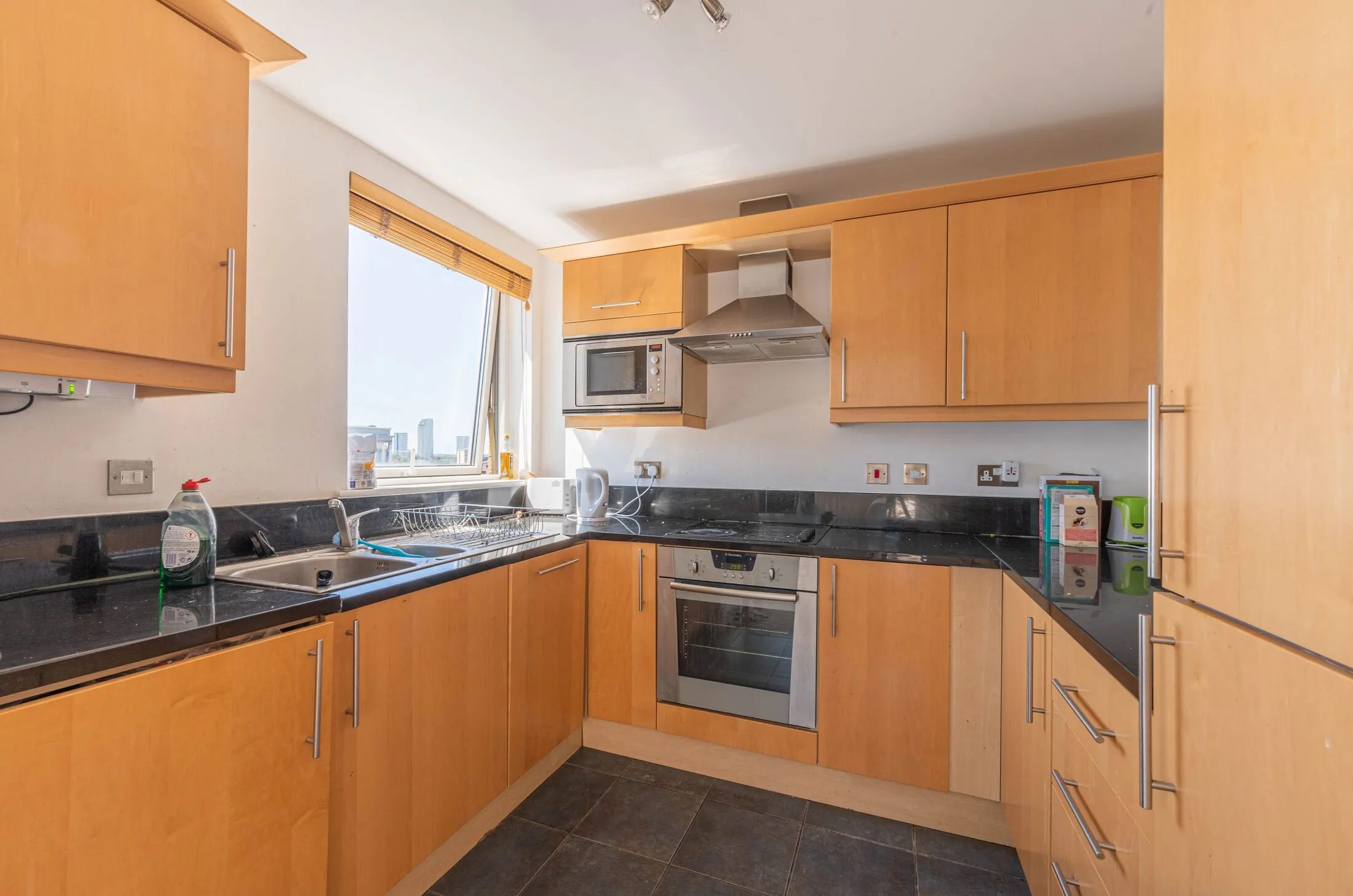Flat Cassilis Road in Greater London
