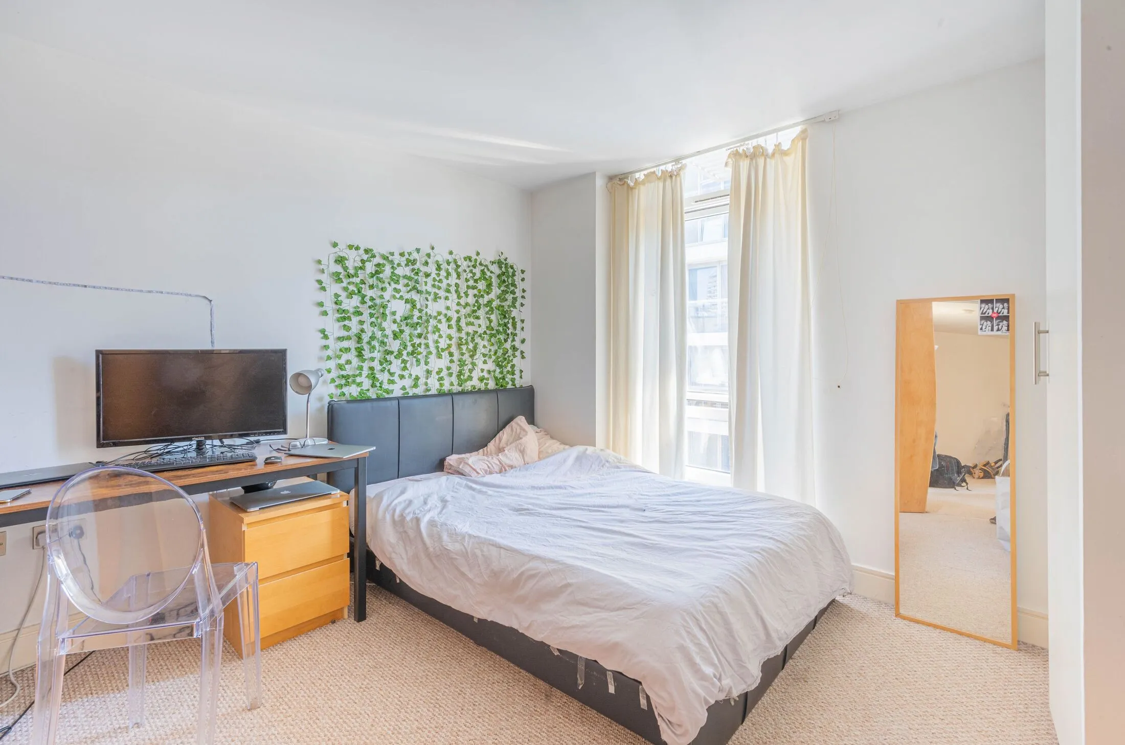 Flat Cassilis Road in Greater London