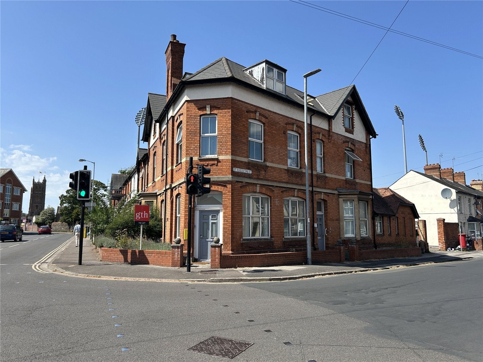 Flat Priory Avenue in Taunton