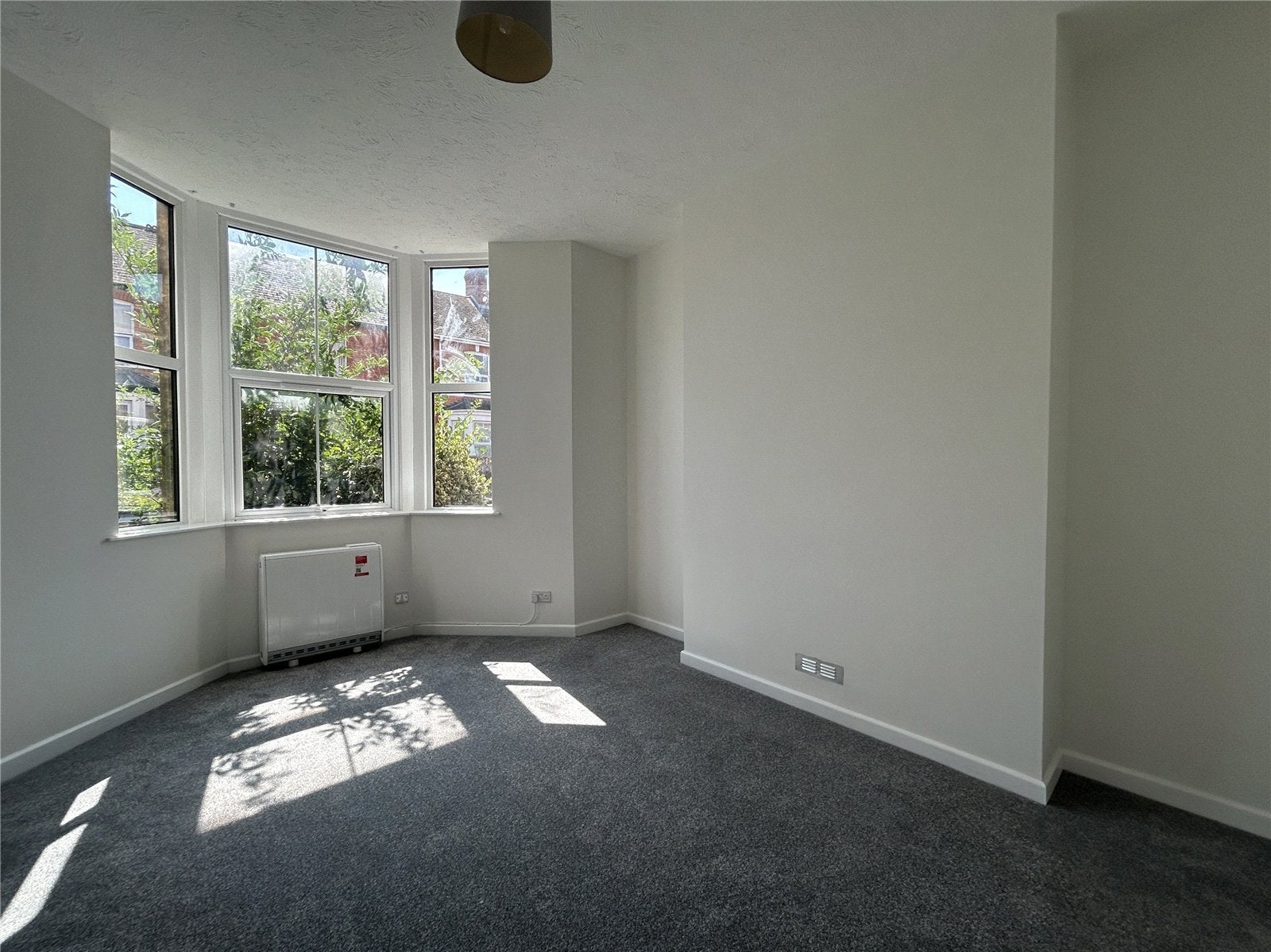 Flat Priory Avenue in Taunton