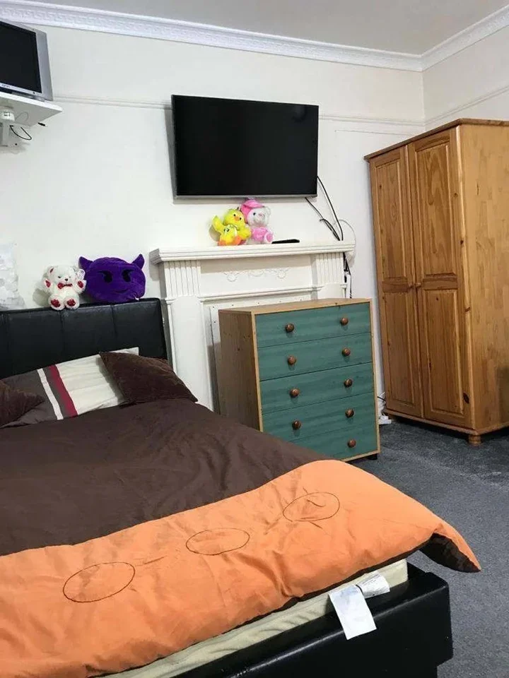 Room Marriott Road in Greater London