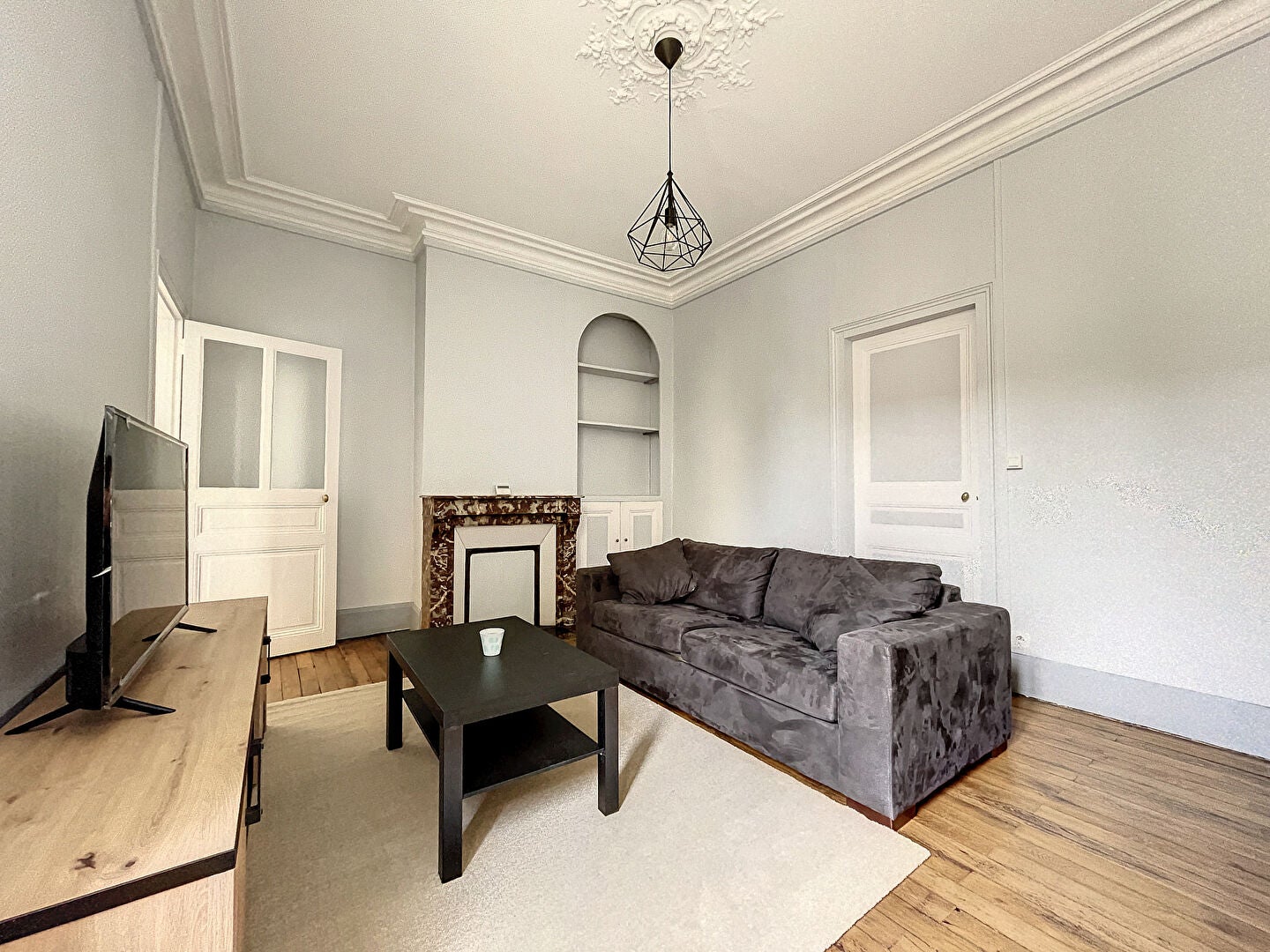 Appartement Rue des Halles à Tours