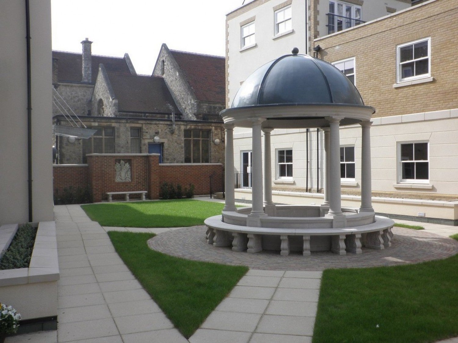 Flat Hereford Close in Epsom and Ewell