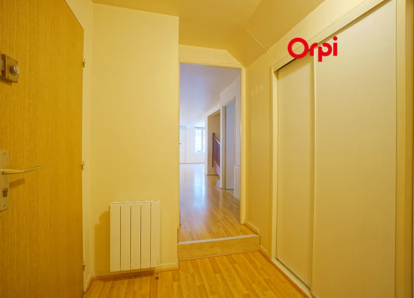 Flat Rue Thiers in Bernay