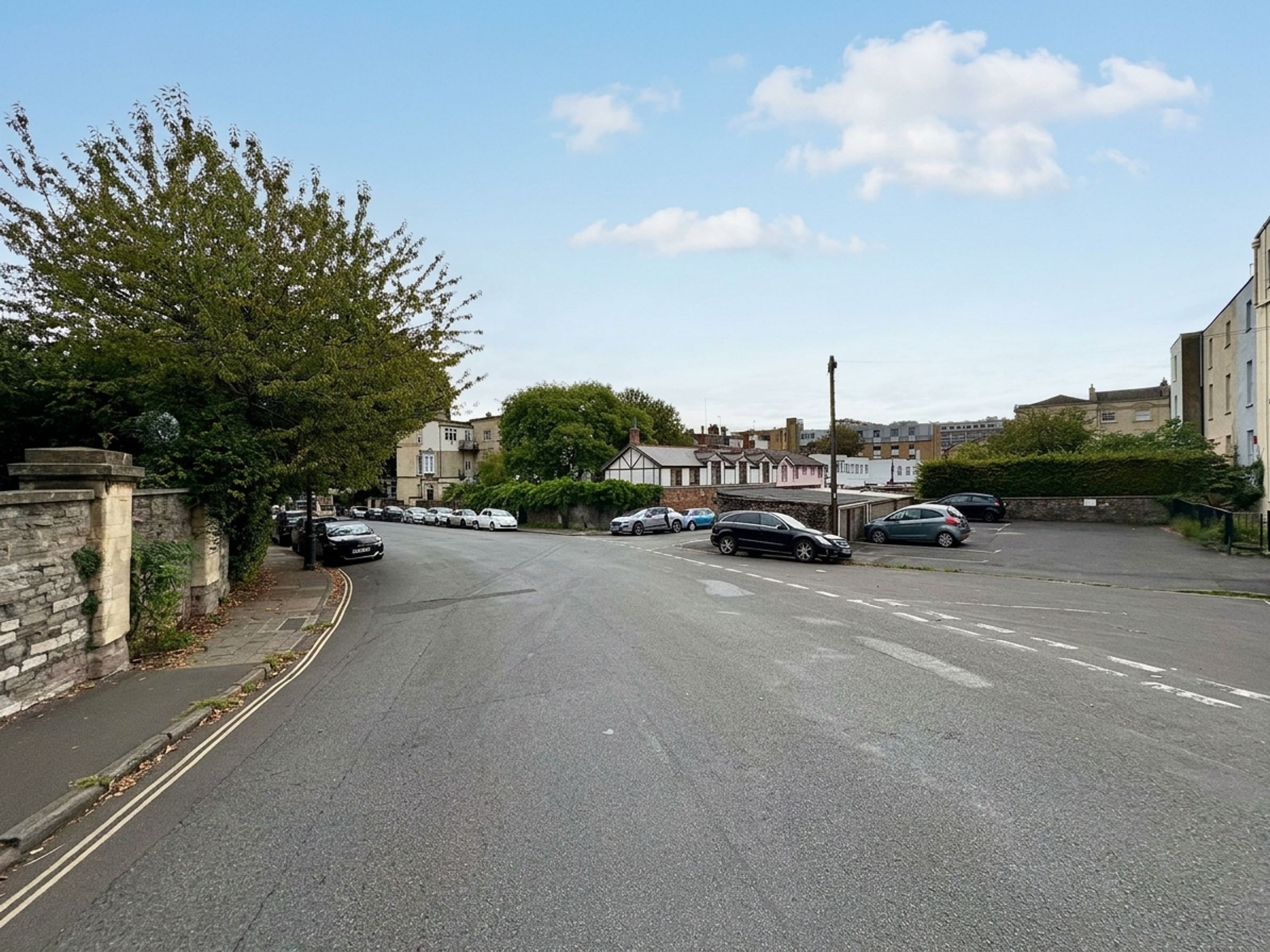 Flat Clifton Park in Bristol