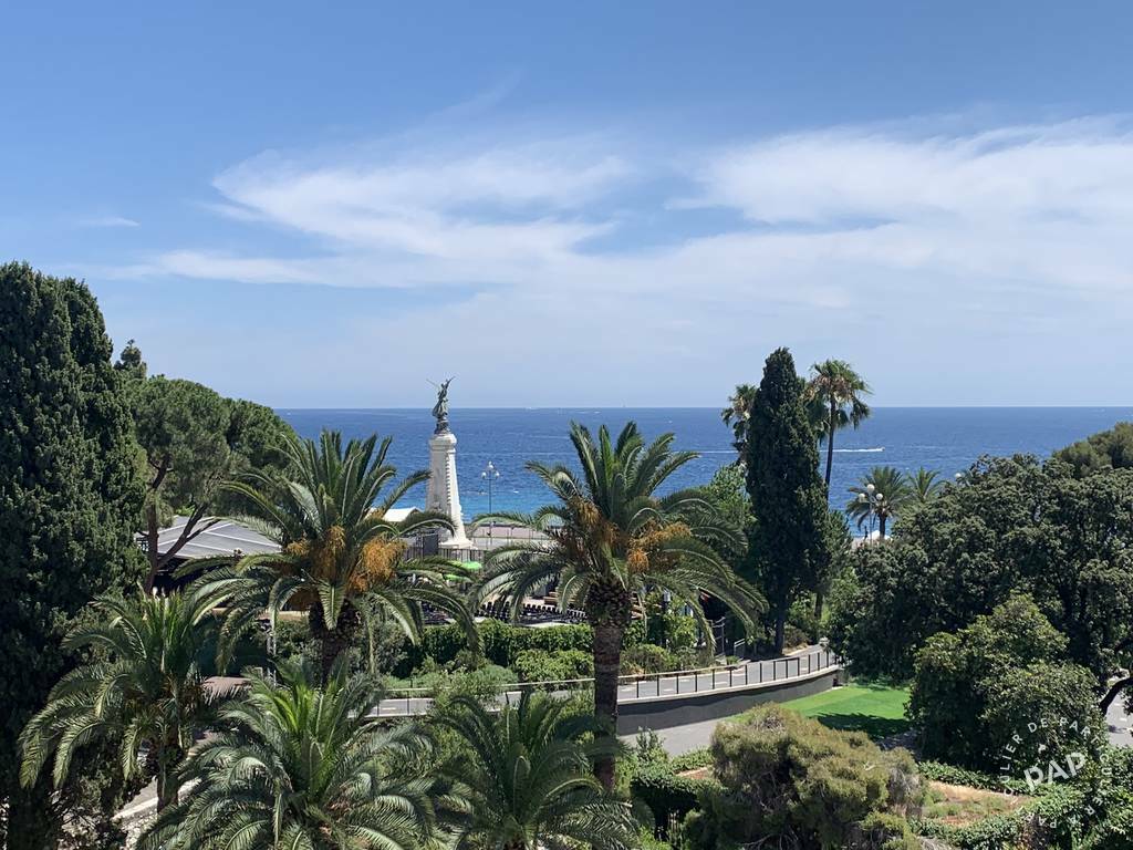 Room Avenue du Roi Robert in Nice