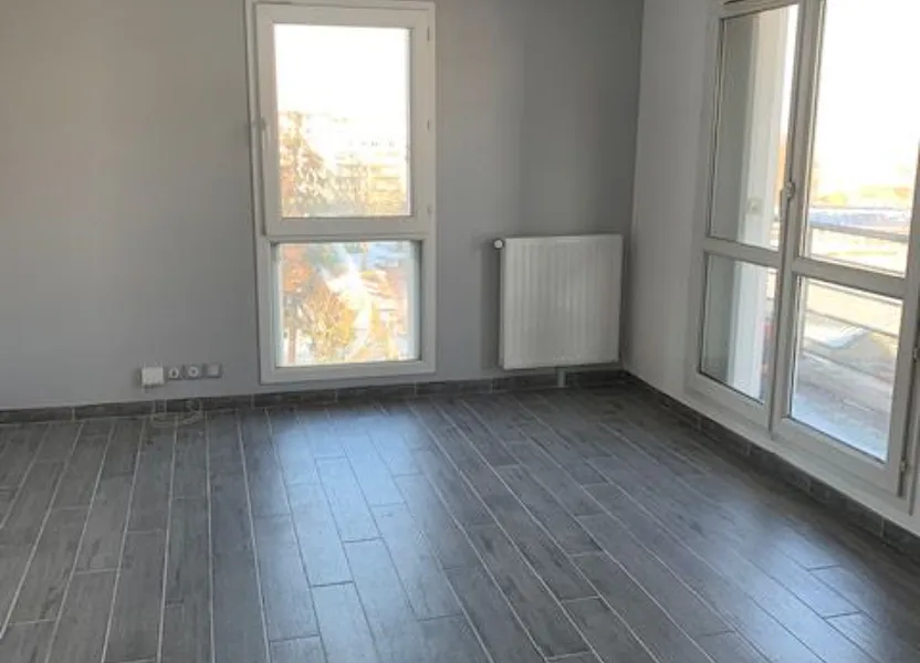 Appartement Rue Roger Rameau à Rosny-sous-Bois