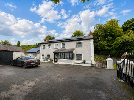 Room Ivy Hill in Lisburn