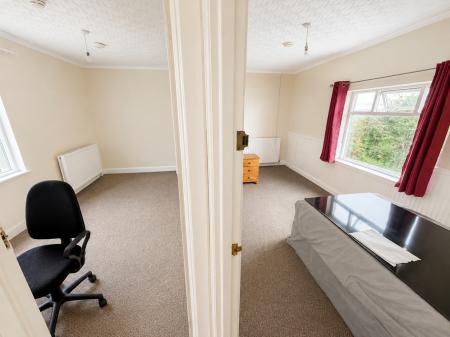 Room Ivy Hill in Lisburn