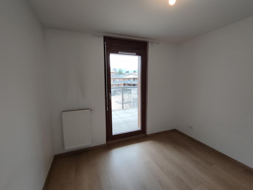 Appartement Avenue Louis Domenget à Challes-les-Eaux