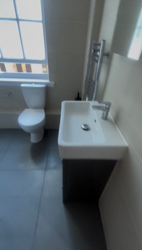 Room Foley Street in City of Westminster