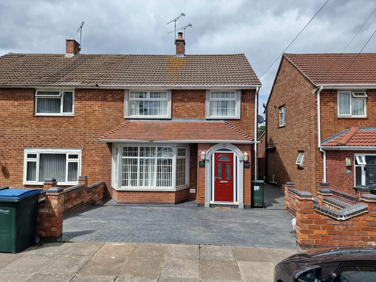 House Blackberry Lane in Coventry