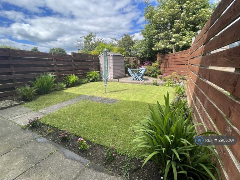 Flat Cairngrassie Drive in Portlethen