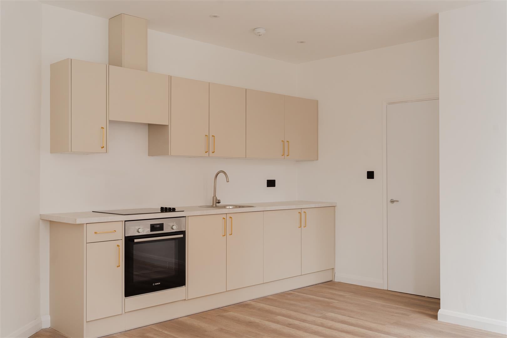 Flat Queensway in Reigate and Banstead