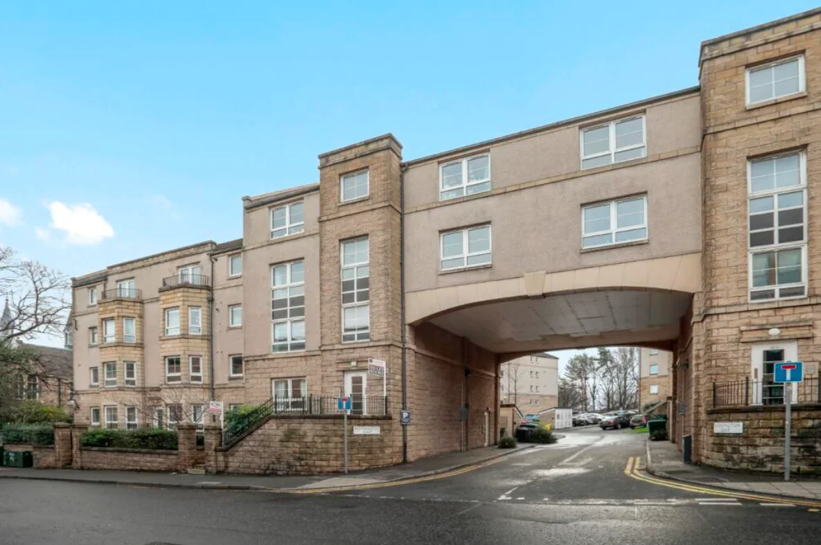 Flat Bonnington Road in City of Edinburgh
