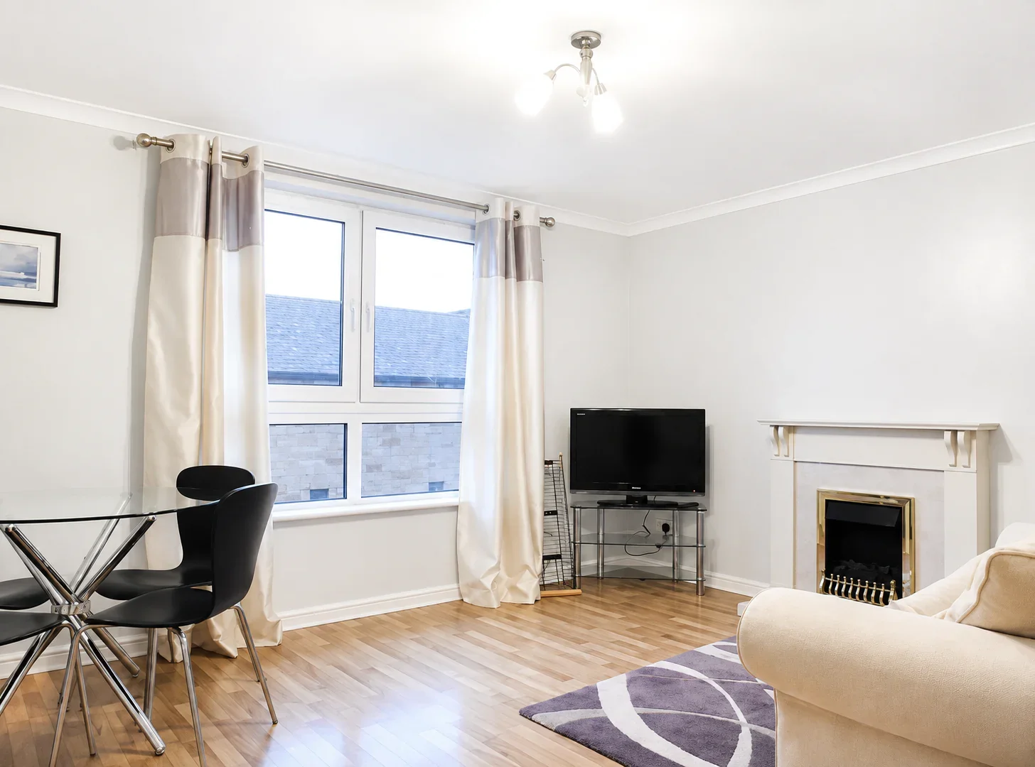 Flat Bonnington Road in City of Edinburgh