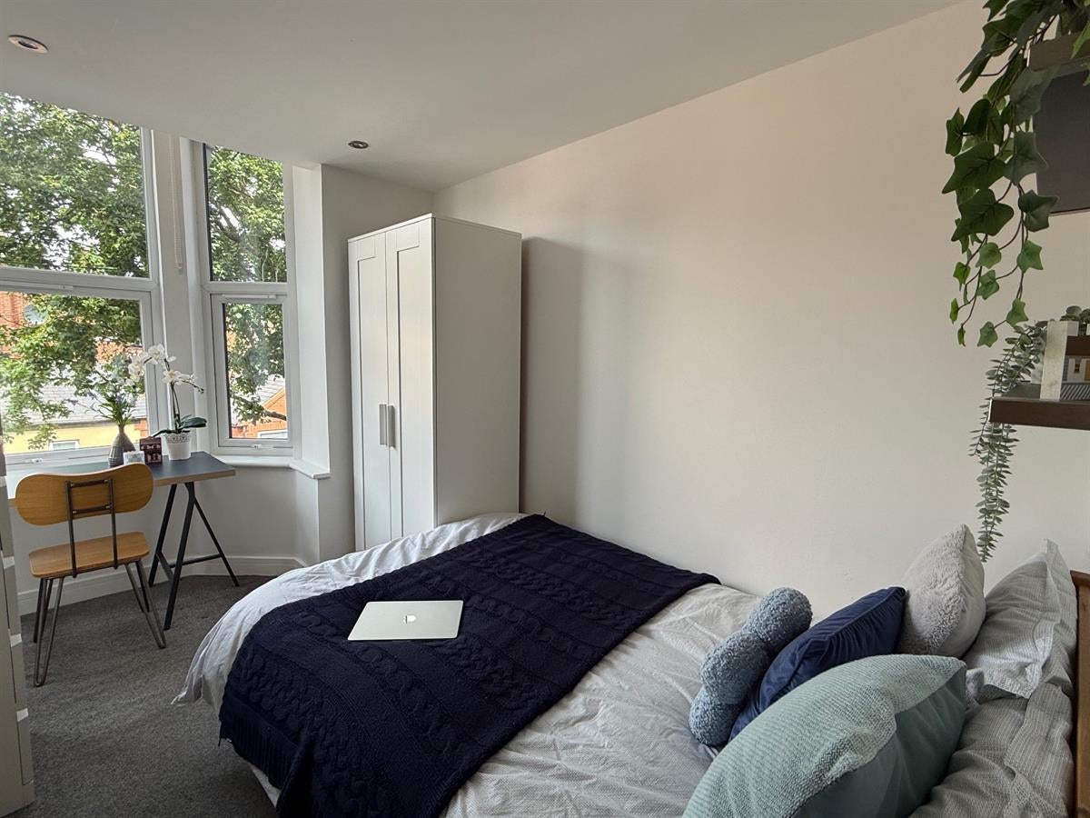 Flat Charnwood Grove in Rushcliffe