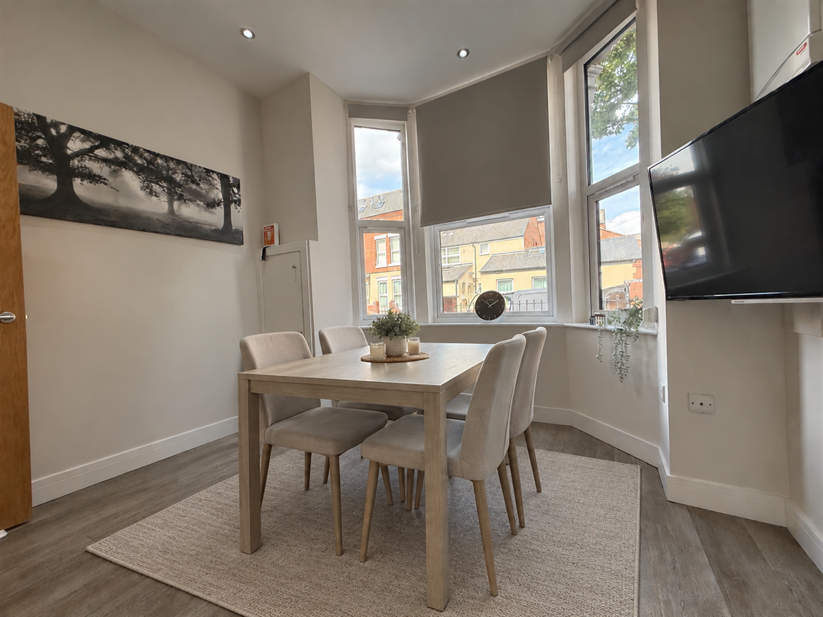 Flat Charnwood Grove in Rushcliffe