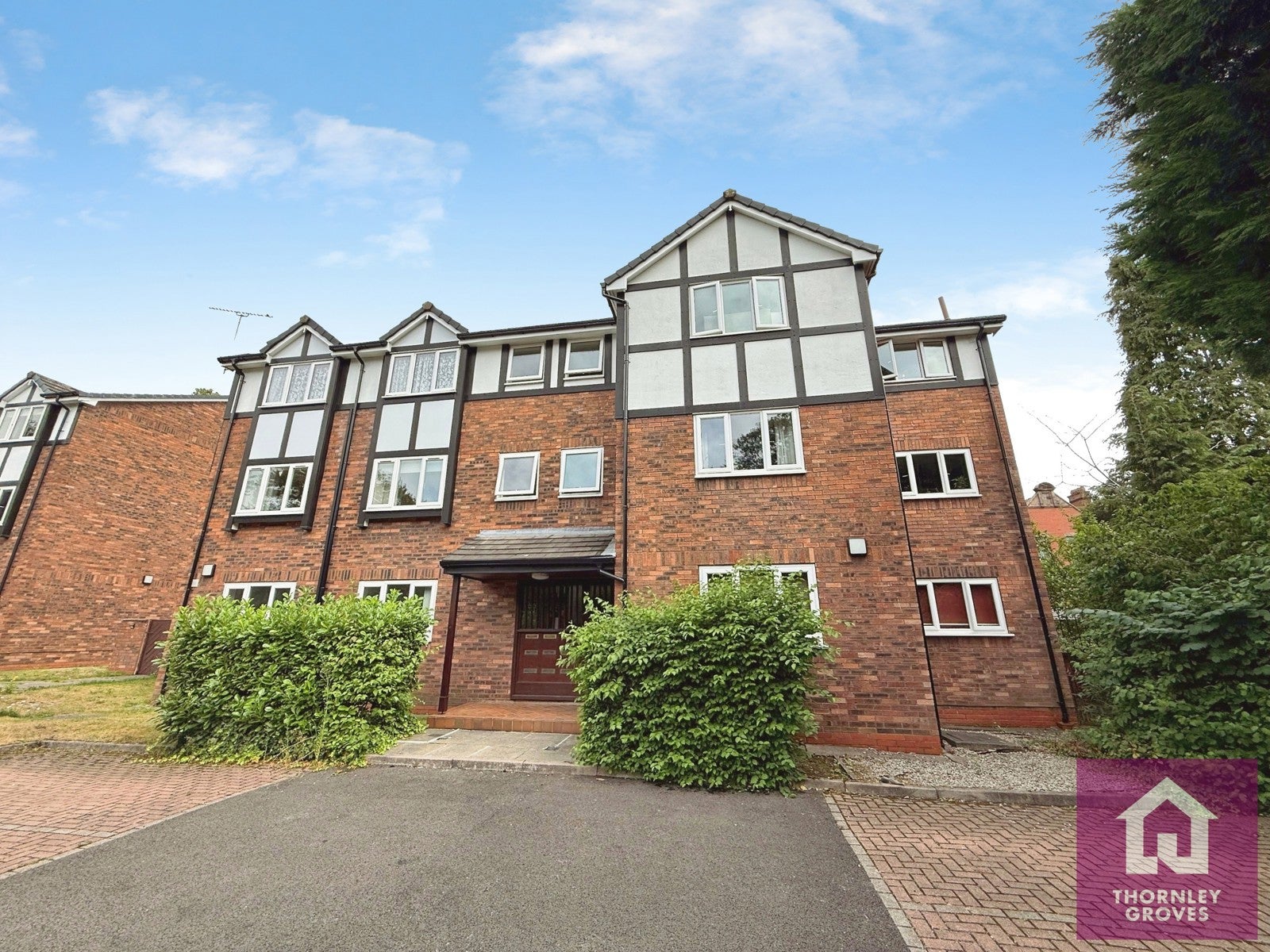 Flat Half Edge Lane in Salford