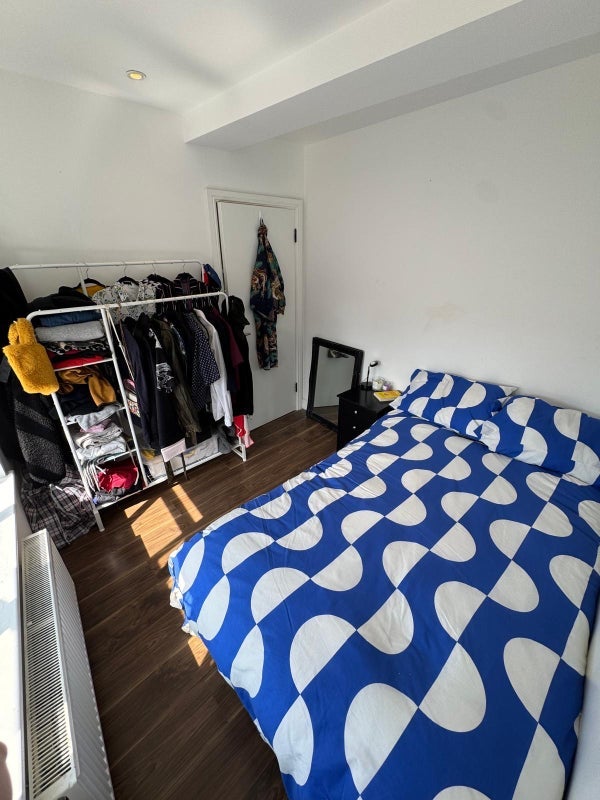 Room Hoxton Street in Greater London