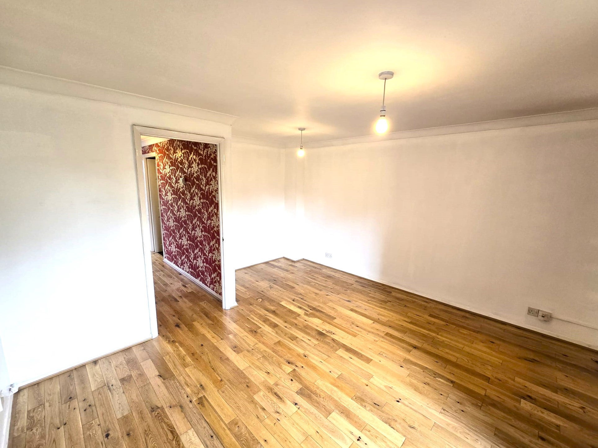 House Strouds Close in Greater London