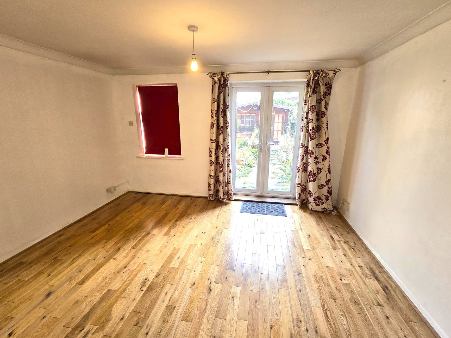 House Strouds Close in Greater London