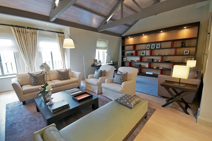 Flat Cadogan Square in Greater London