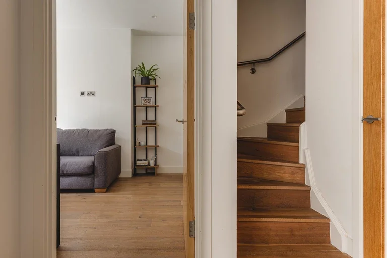 Flat Prodigal Square in Greater London