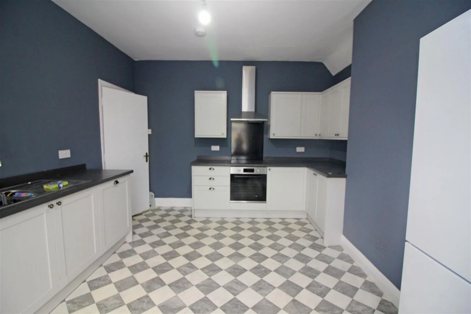 Flat Waungron Road in Cardiff