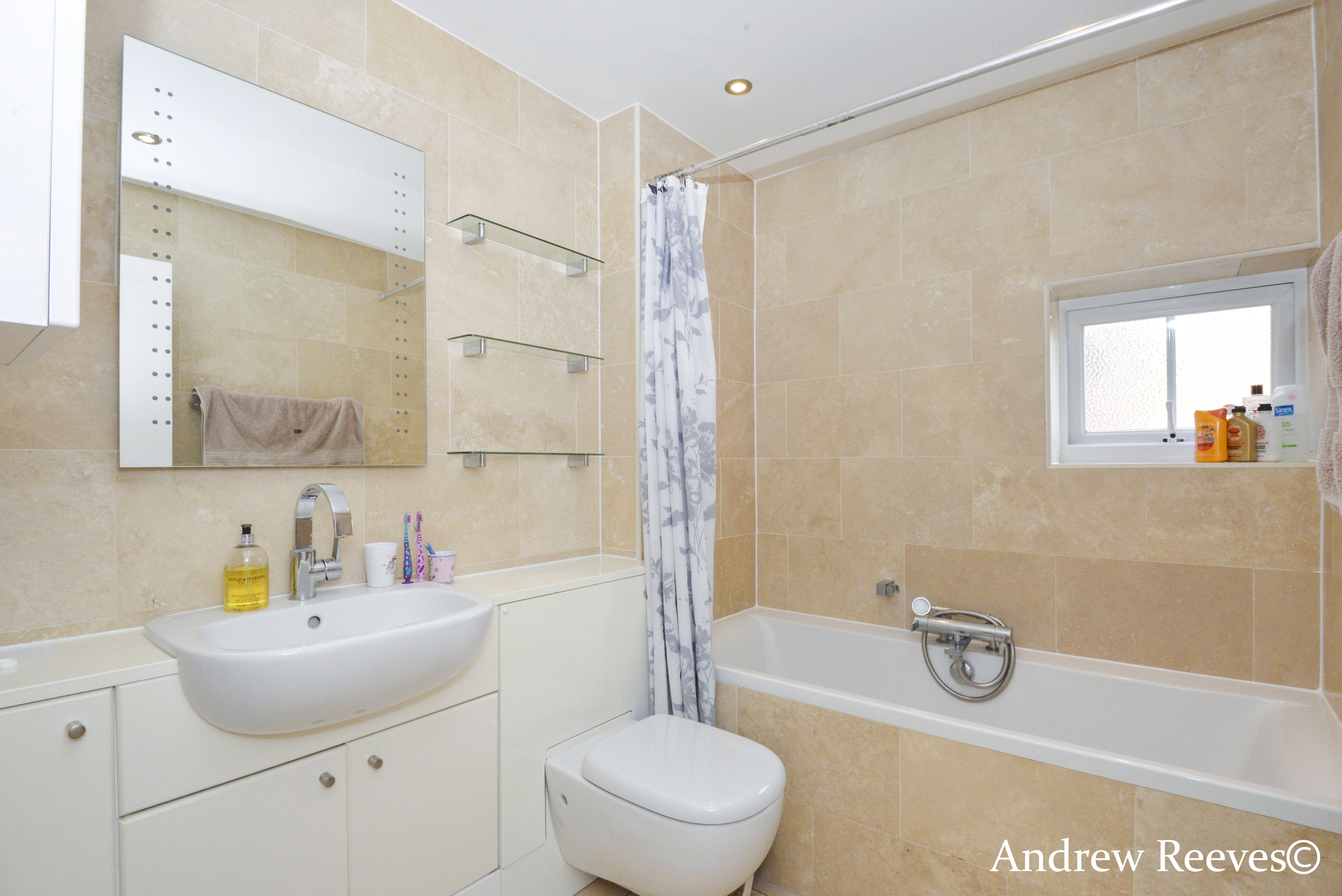 Flat Gainsborough Road in Greater London