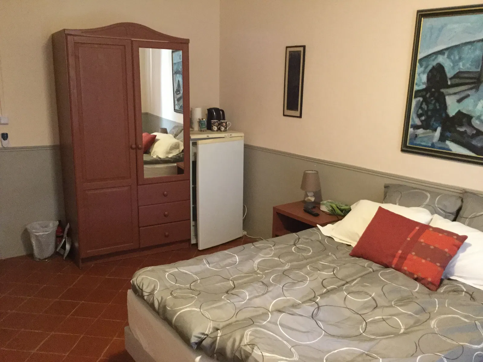 Room Rue Victor Hugo in Argeliers