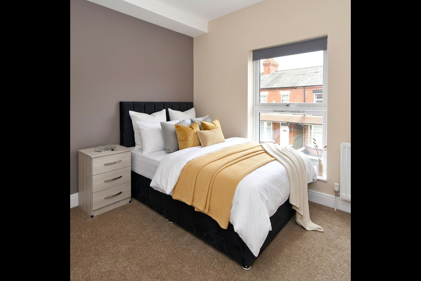 Room Walthall Street in Crewe