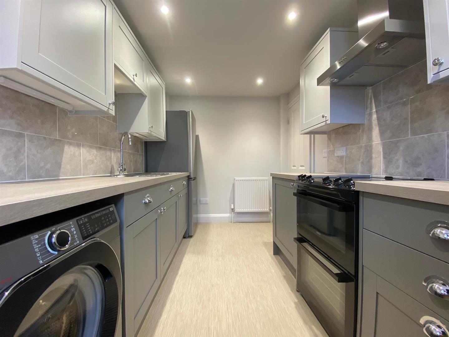 Flat Uxbridge Road in Greater London