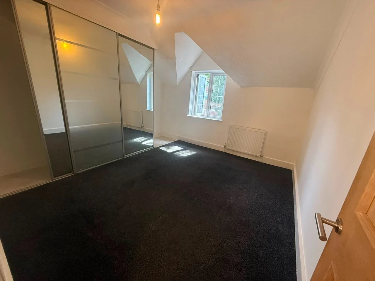 House Yateley Court in Greater London