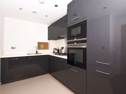 Flat Eden Road in Sevenoaks