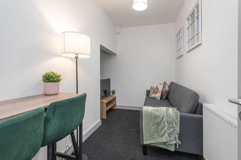 Room New Bank Street in Leeds
