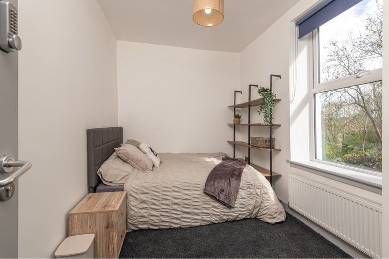 Room New Bank Street in Leeds