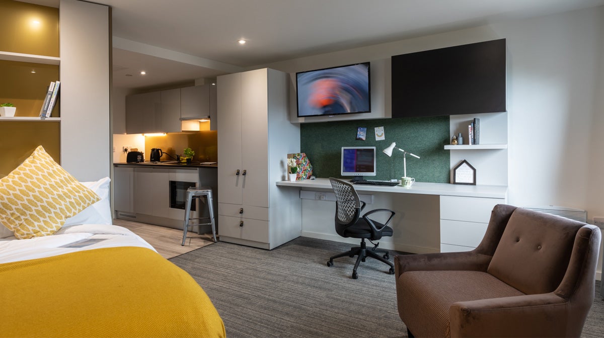 Room Castlebank Street in Glasgow