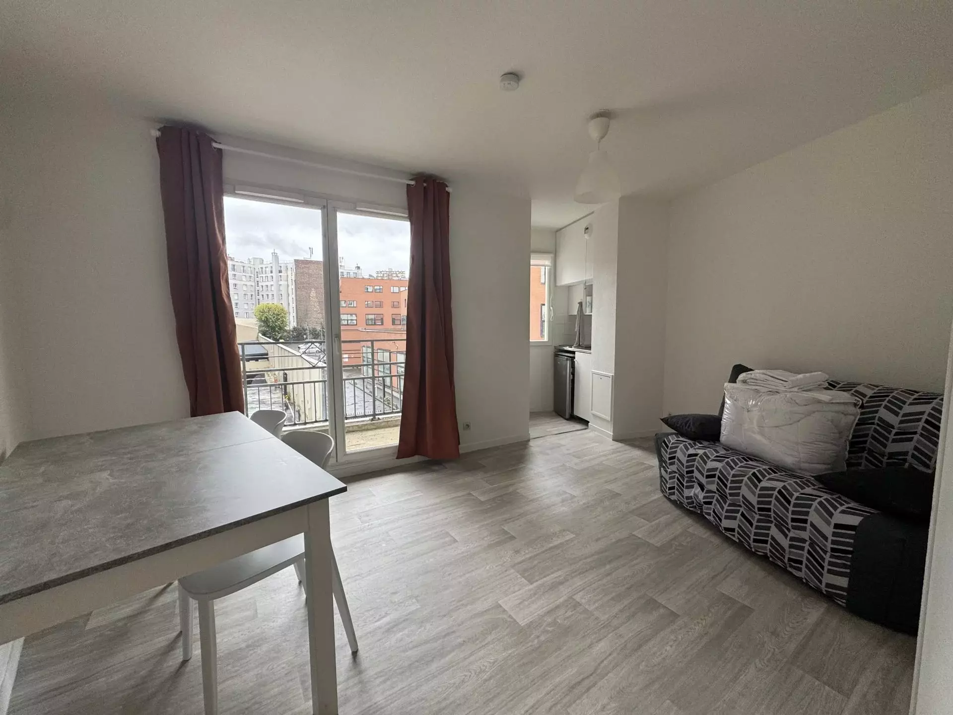 Appartement Rue Jean-Jacques Rousseau à Issy-les-Moulineaux