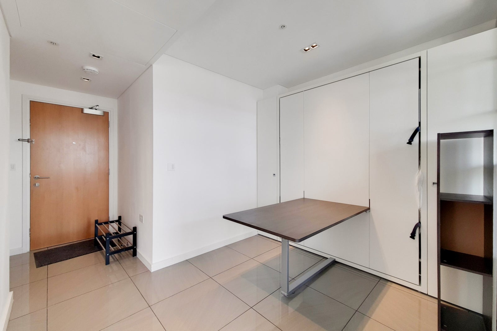 Flat Brock Street in Greater London